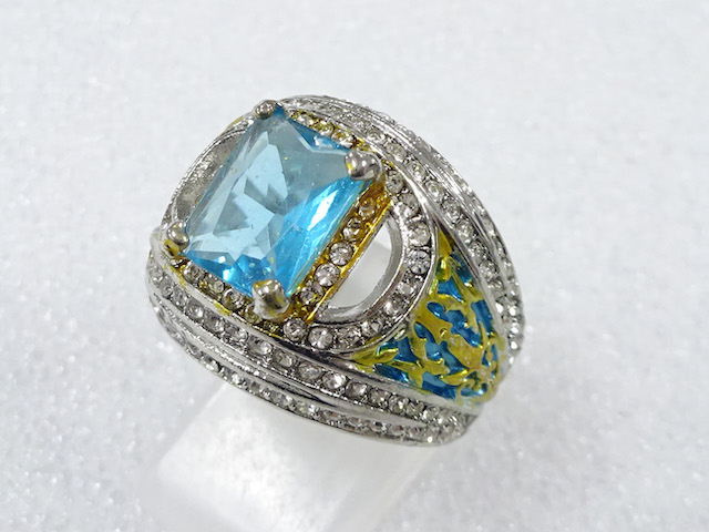 Japanese Kimono / Antique Accessories Metal